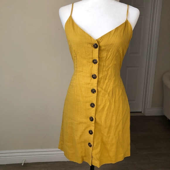 Forever 21 Dresses & Skirts - 🔥2/$25 | Cute buttoned dress